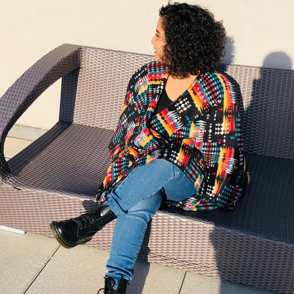 ZooFleece Black Southwestern Aztec Tribal Indian American Women’s Poncho Cape - Picture 2 of 5